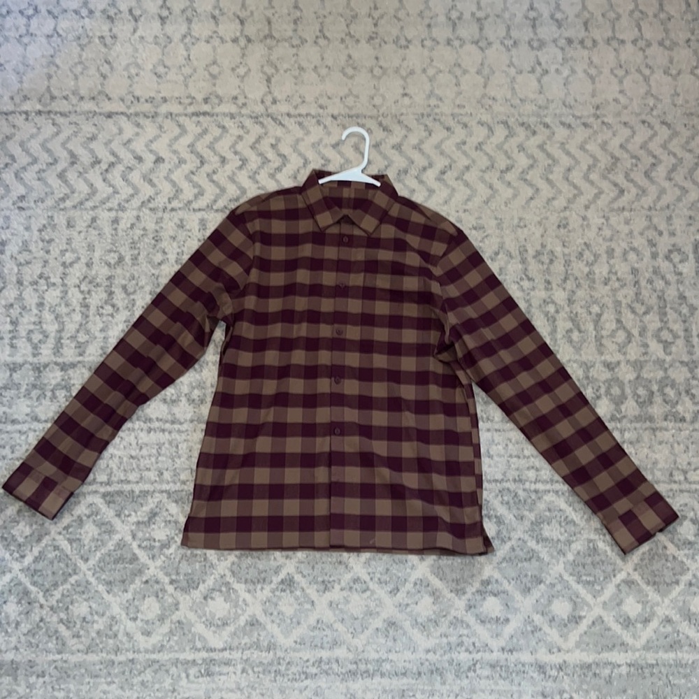 Lululemon Mens Mason’s Peak Flannel, size Large